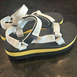 Teva Platform Yellow/ Black Women Sandal - SZ 9